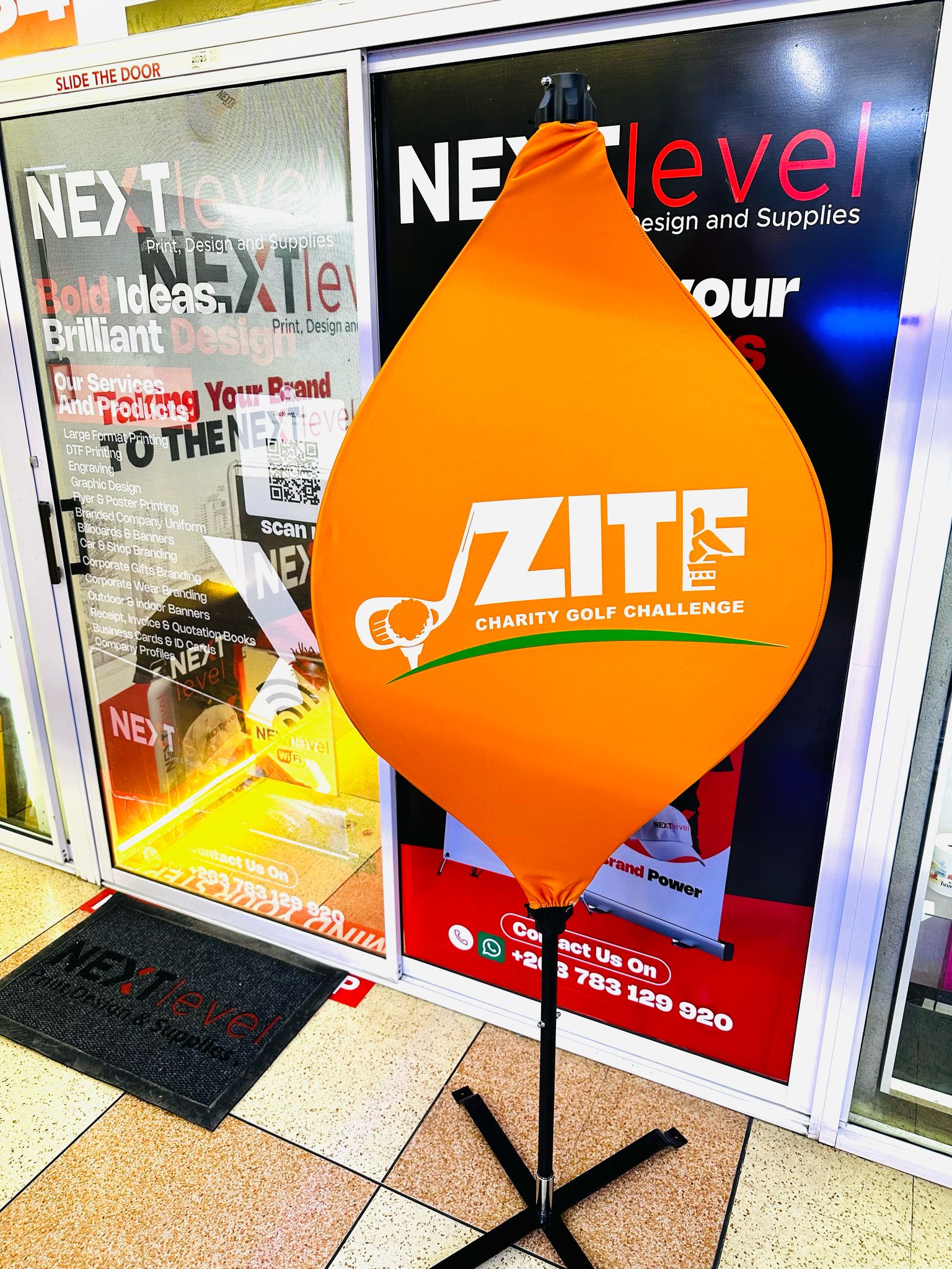 Stand Banners